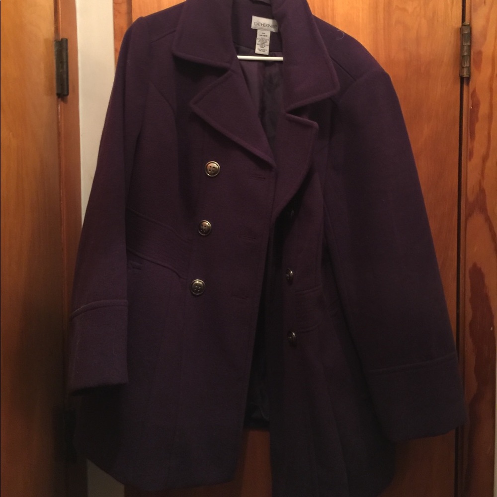 Catherine’s purple pea coat 🧥